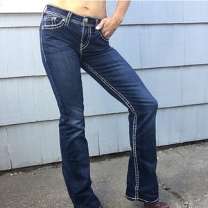 SilverNatsuki Flap Size 12 Womens NWT